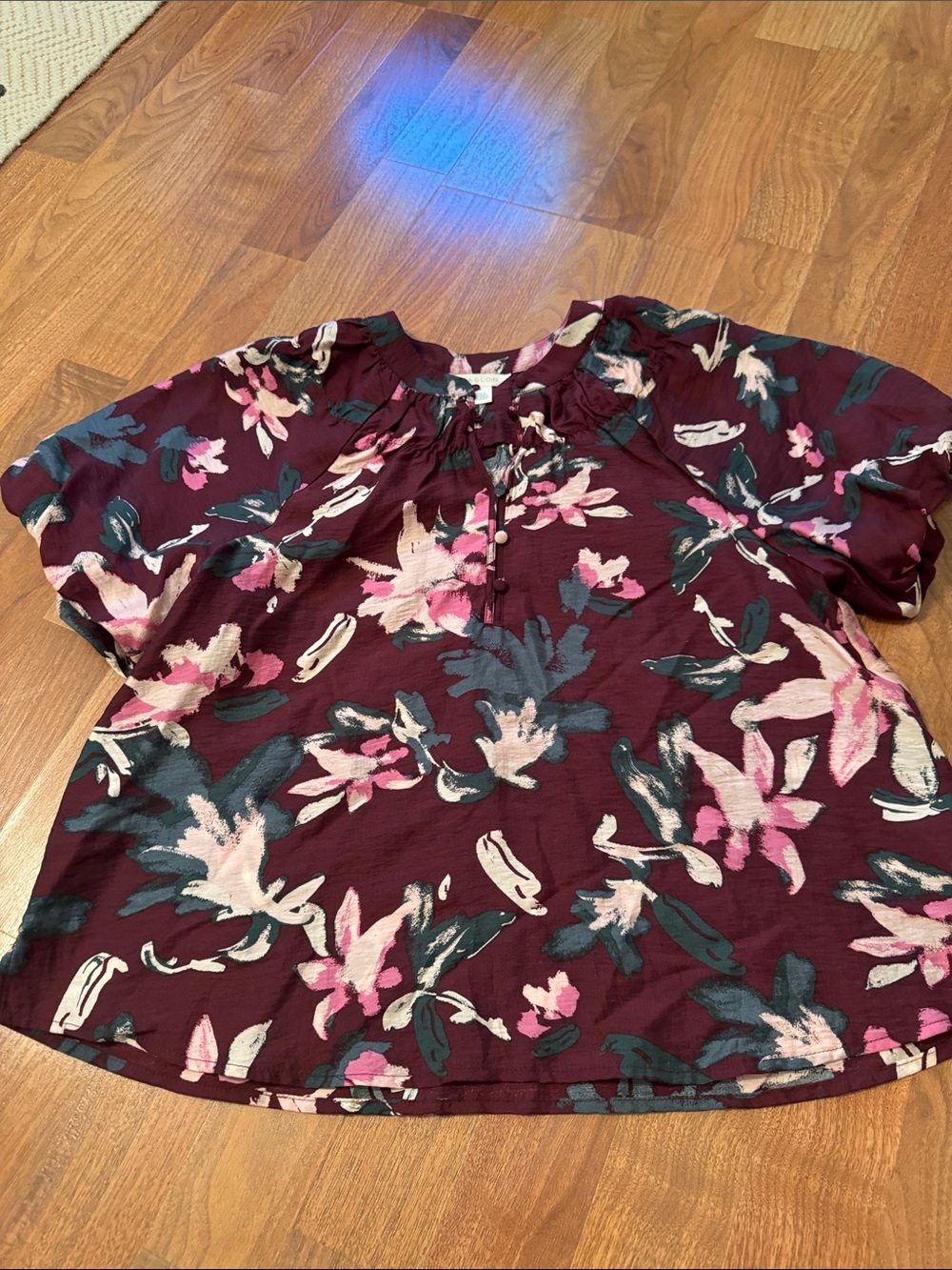 Floral Short-Sleeve Blouse in Burgundy